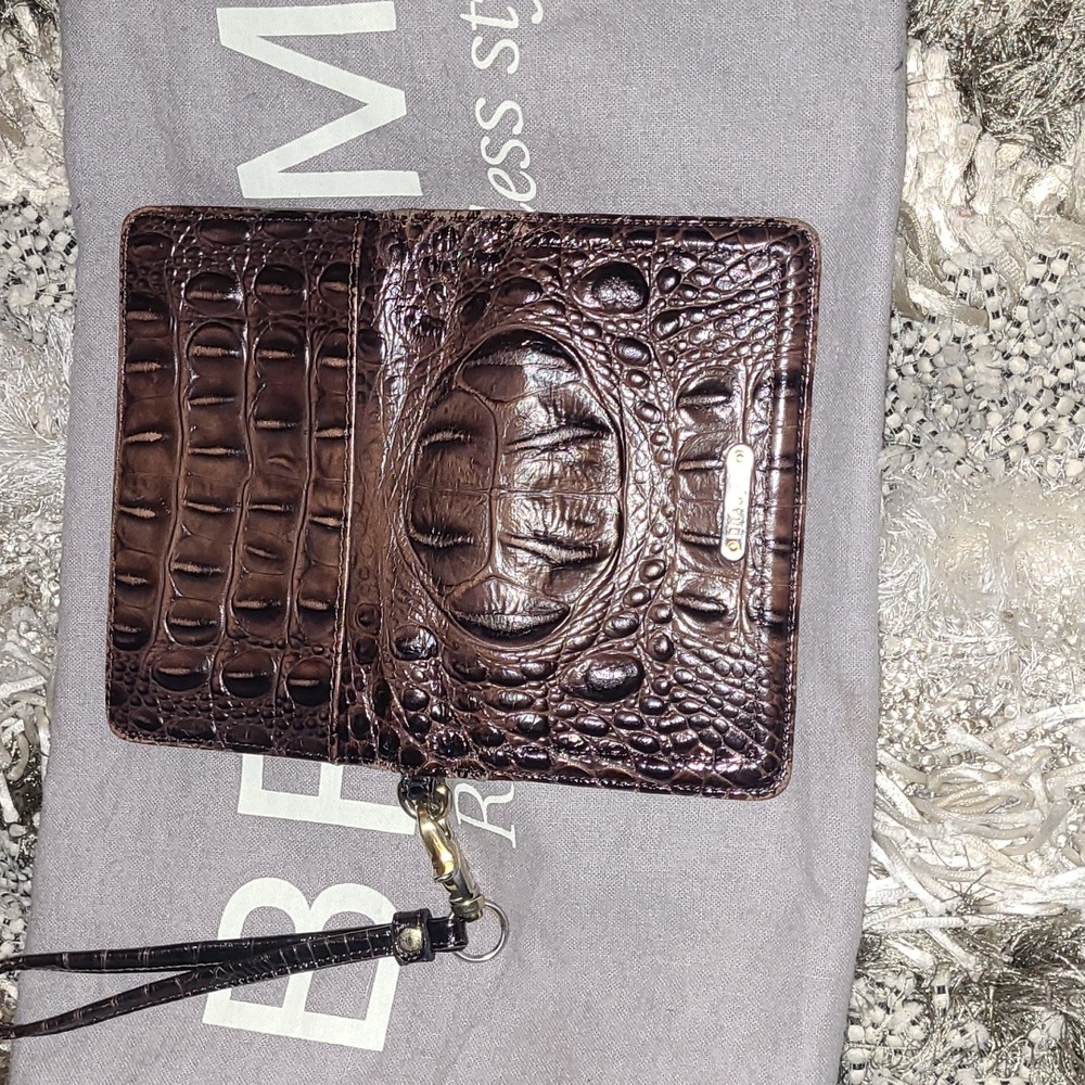 **Brahmin***COCO  BROWN  CROSSBODY BRAHMIN   WITH MATCHING WALLET!!!!! - Picture 8 of 16